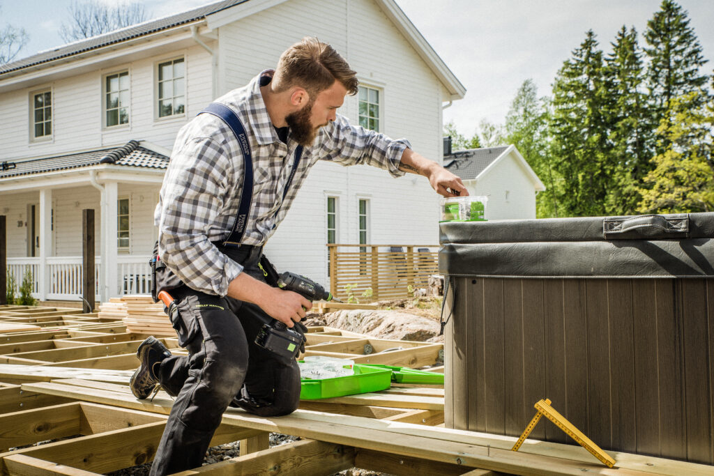 man using essbox system on site